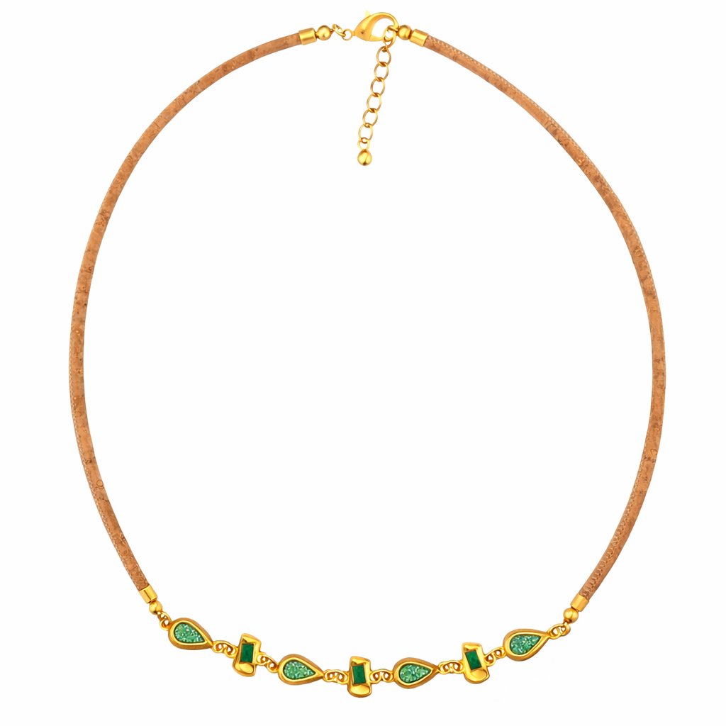 Queen Green necklace